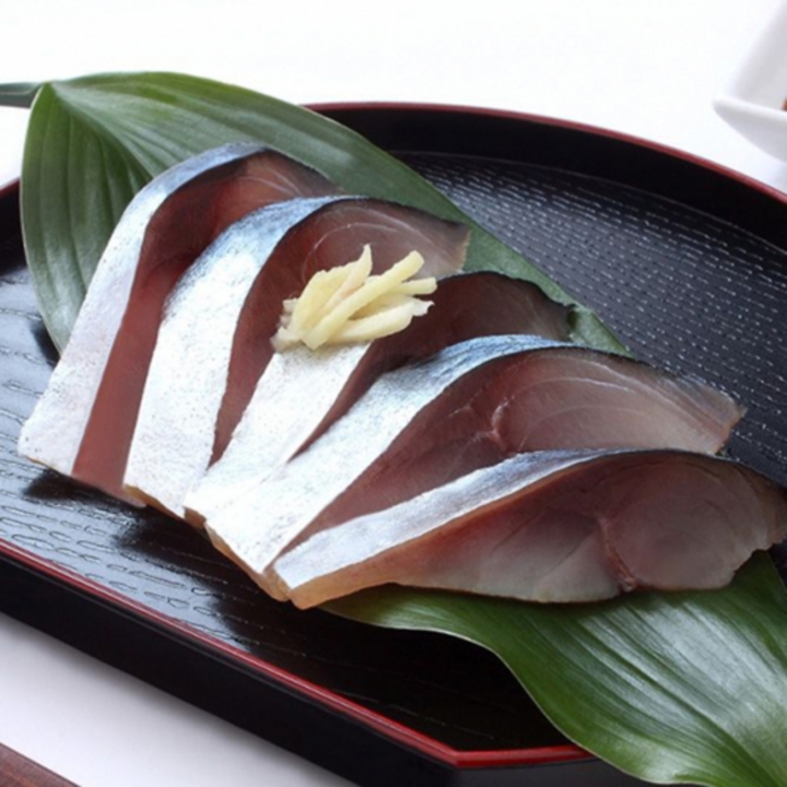3 Pc Sashimi Shime Saba Mackerel.