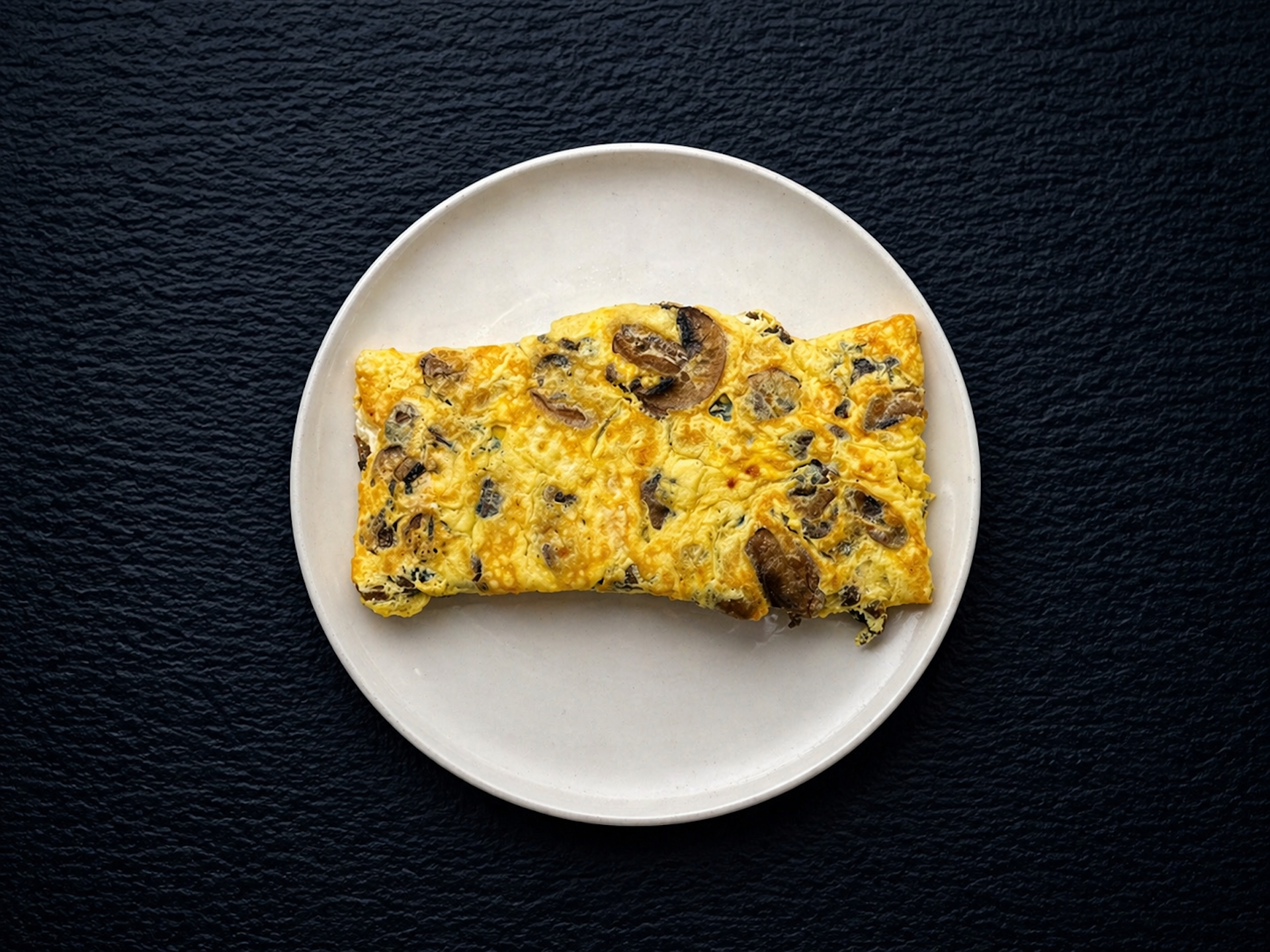 E5 Mushroom Omelette Platter.