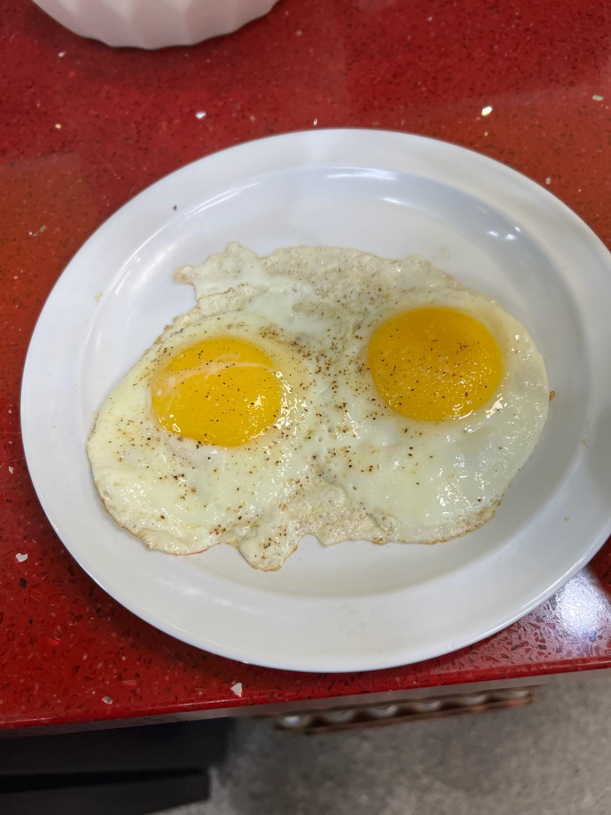 2 Eggs.
