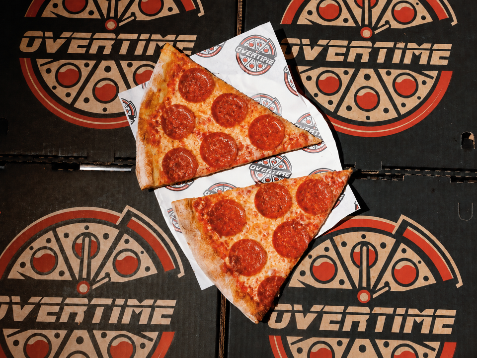 PEPPERONI SLICE.