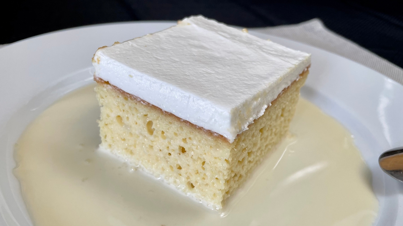 Tres Leches.