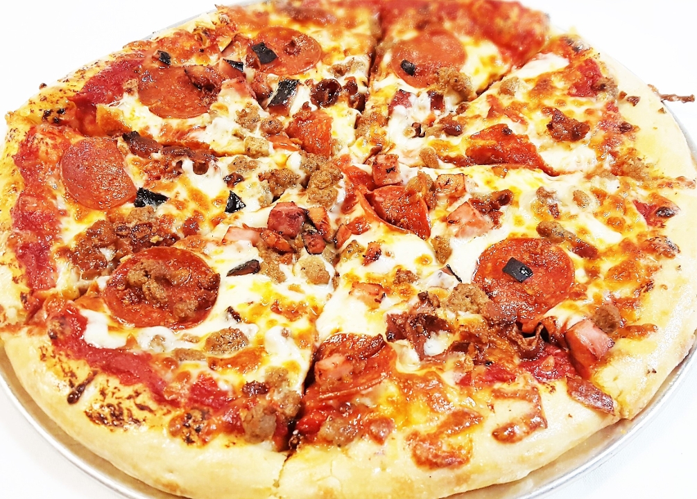 HOG HEAVEN PIZZA.