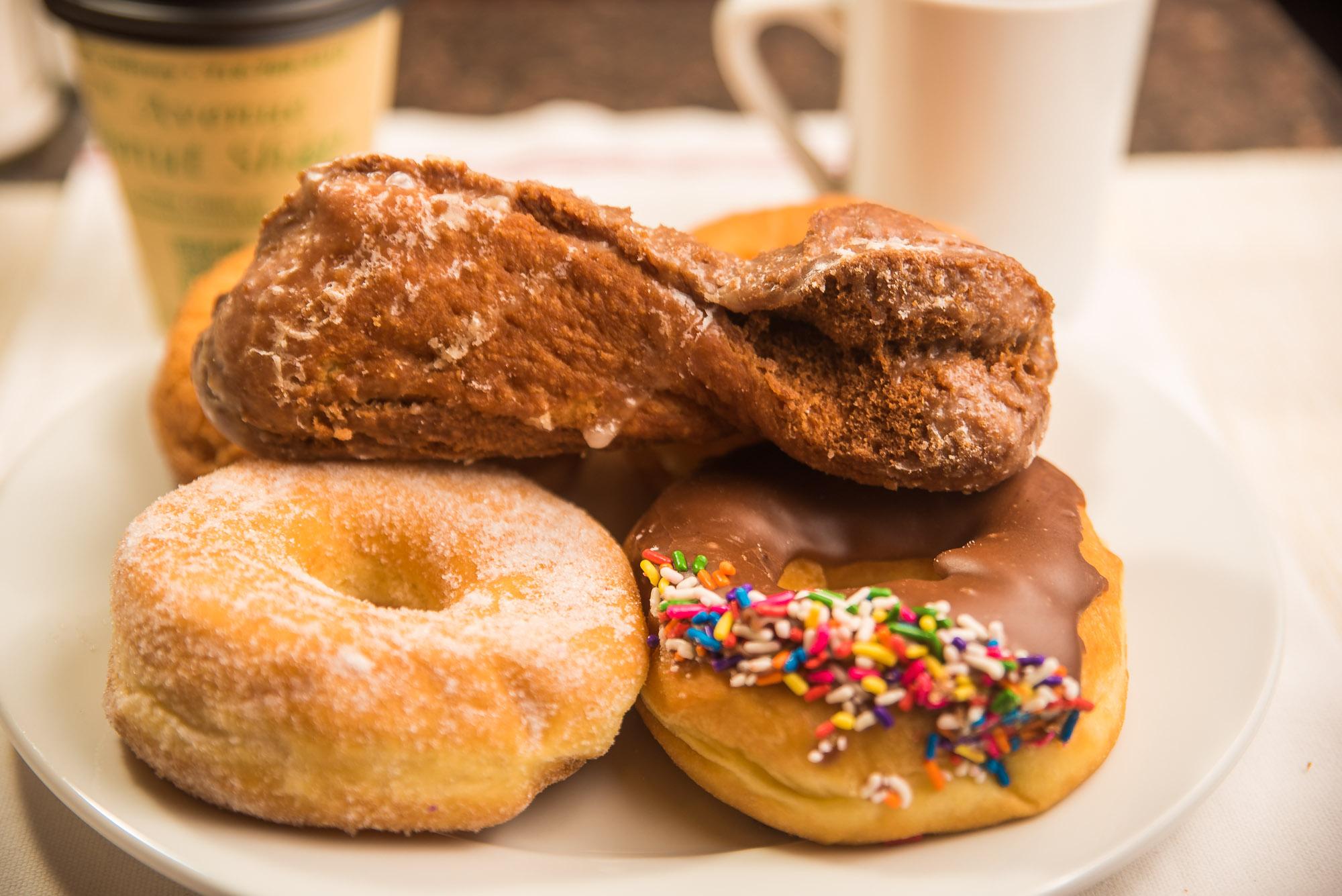 3 Donuts.