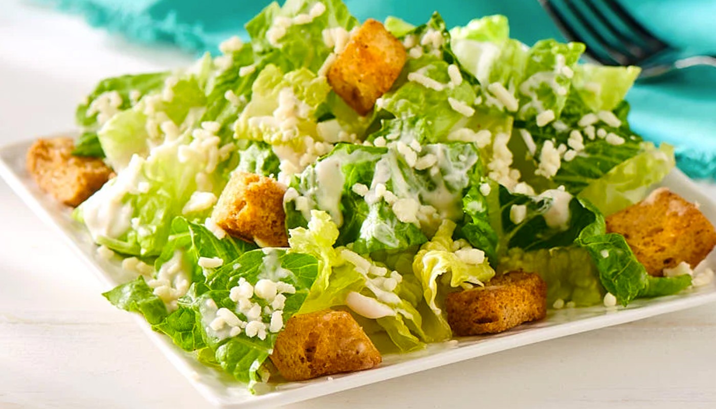 Ensalada Caesar.
