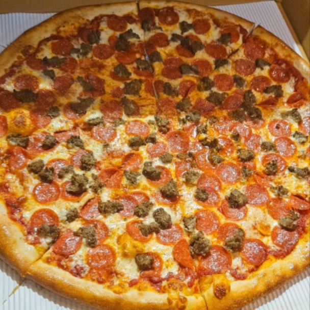 Molto Grande Pizza (24 Inch).
