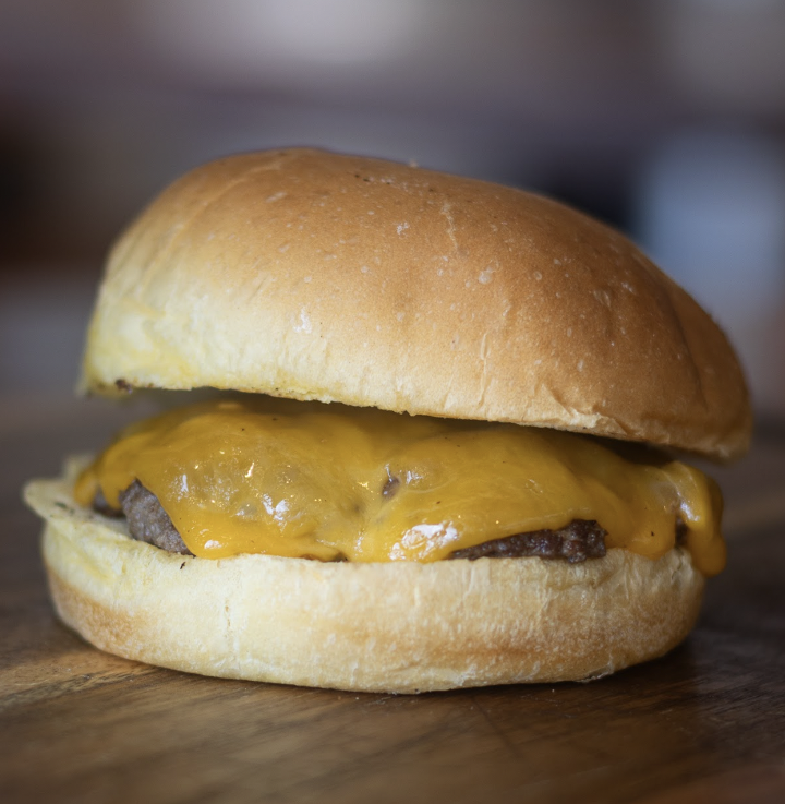 Kids Cheeseburger.