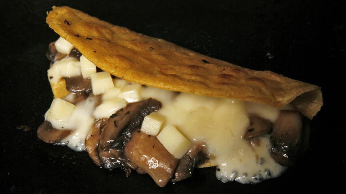 Quesadilla Champiñones.
