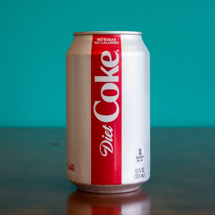 DIET COKE (12 OZ).