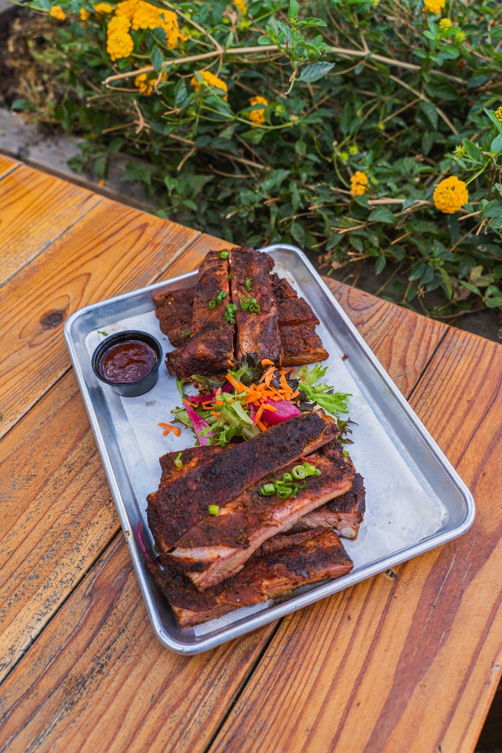 FULL RACK PORK RIBS.
