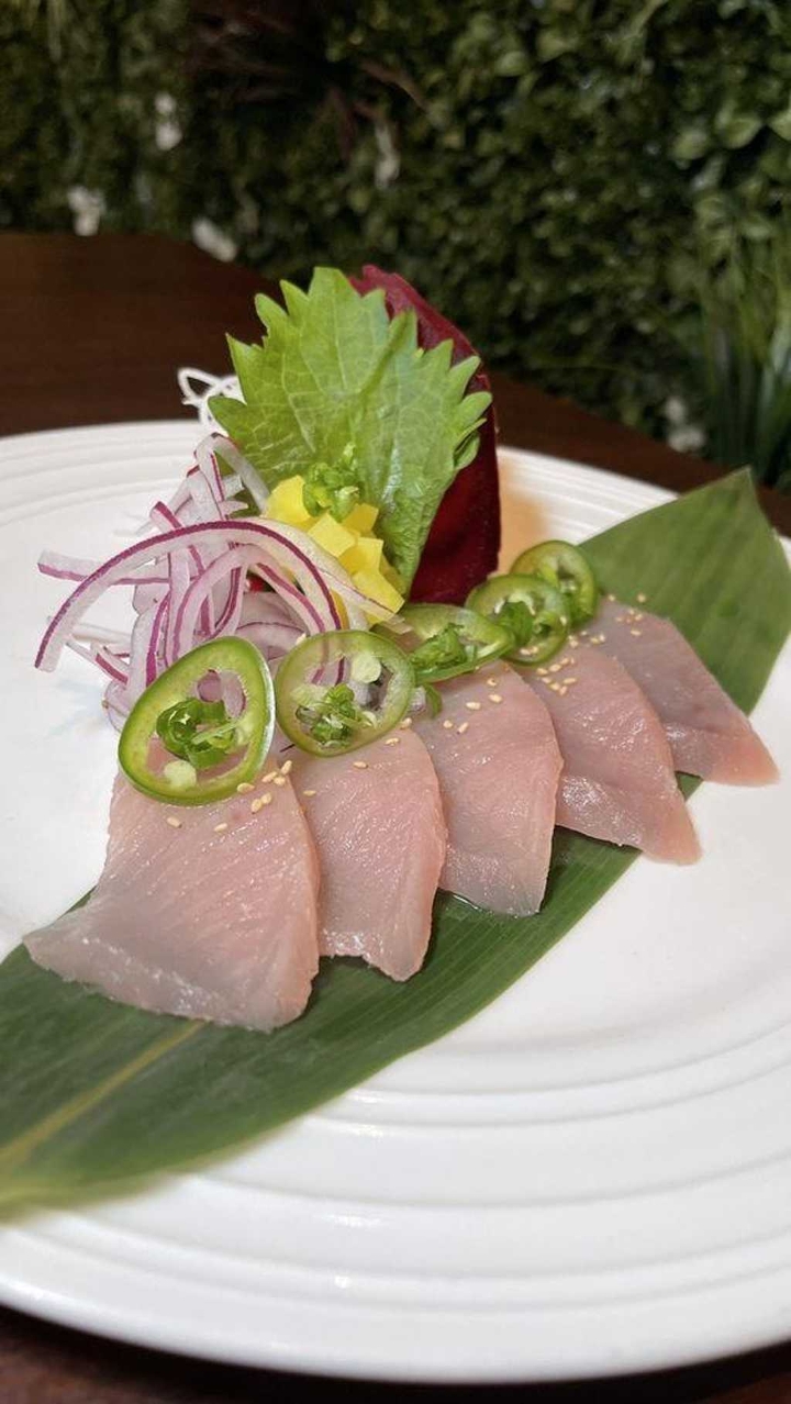 Yellowtail sashimi.