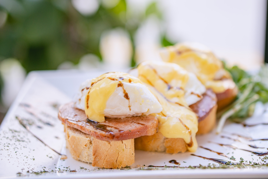 #57 Eggs Benedict.