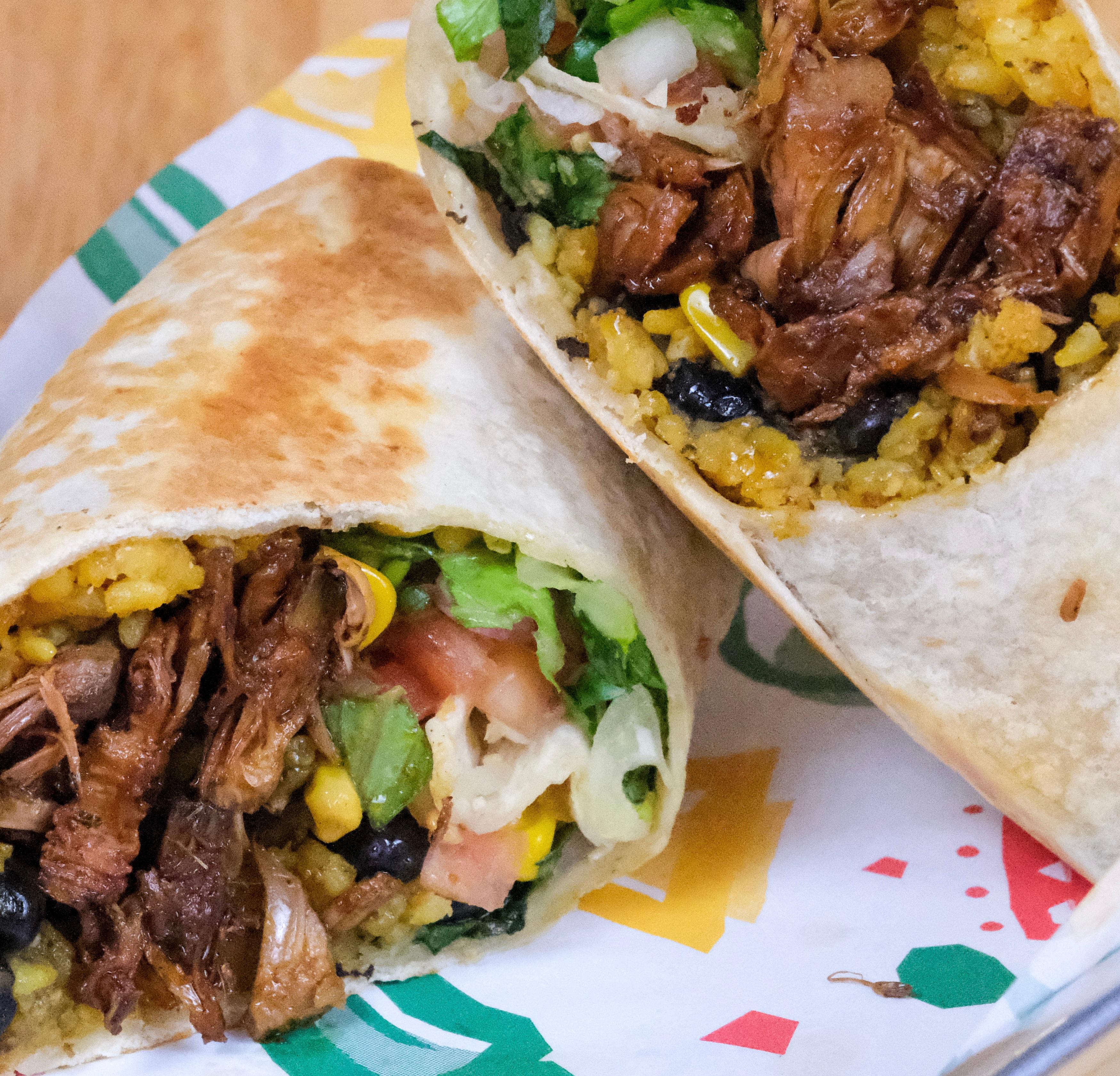 Jackfruit Asada Burrito - VEGAN (Yaca Asada).