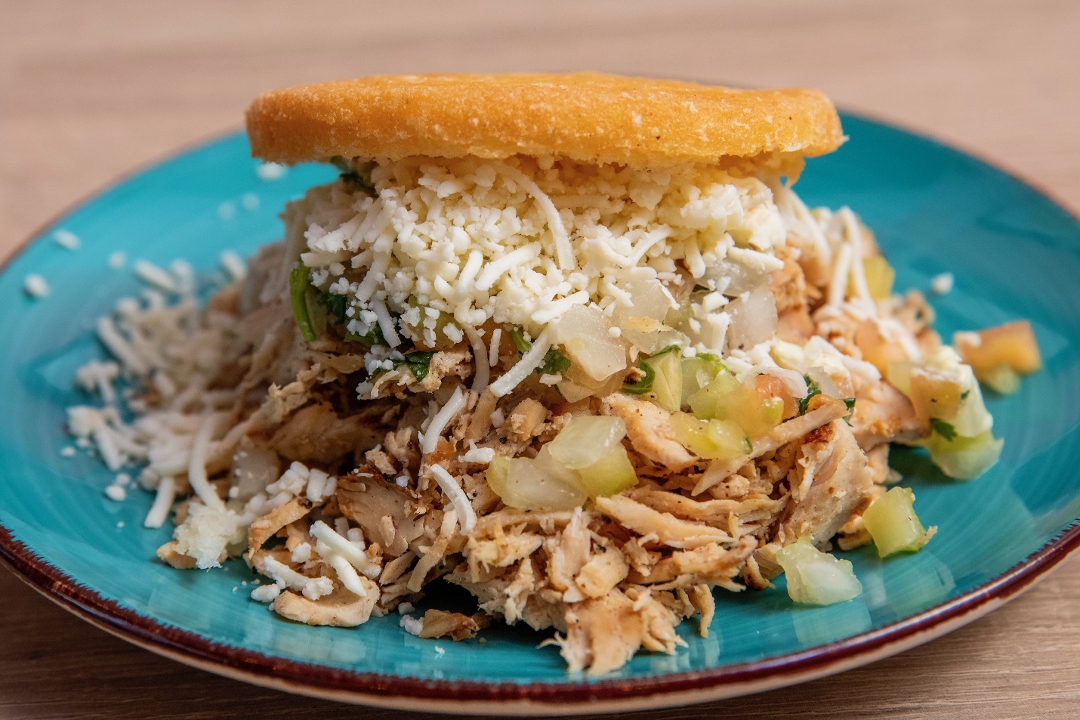 (2) Grilled Chicken Arepa (Fried) 3".