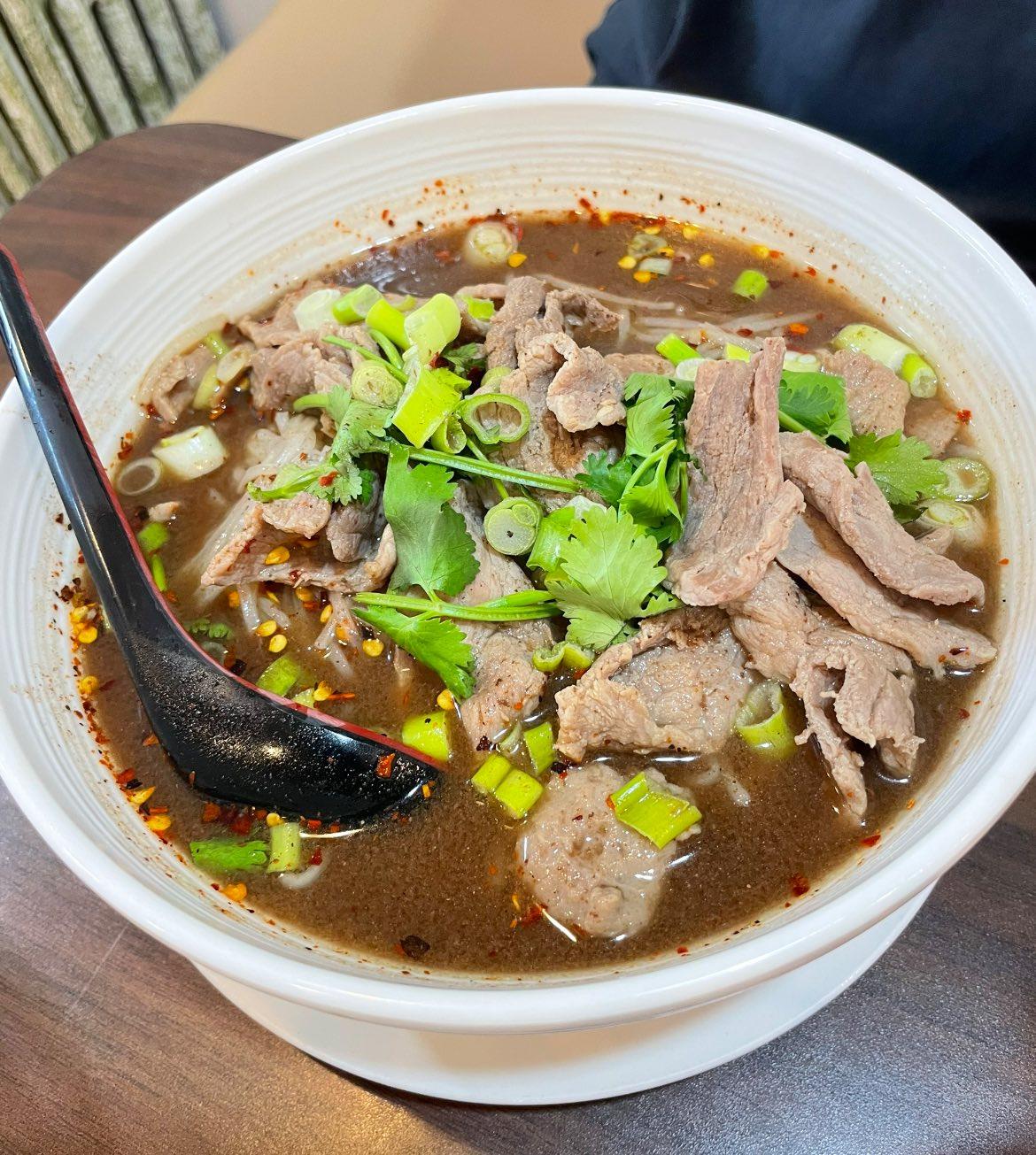 Boat Noodle Beef เรือเนื้อ.