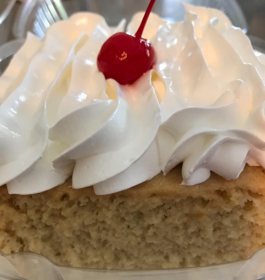 RUM TRES LECHES SLICE.