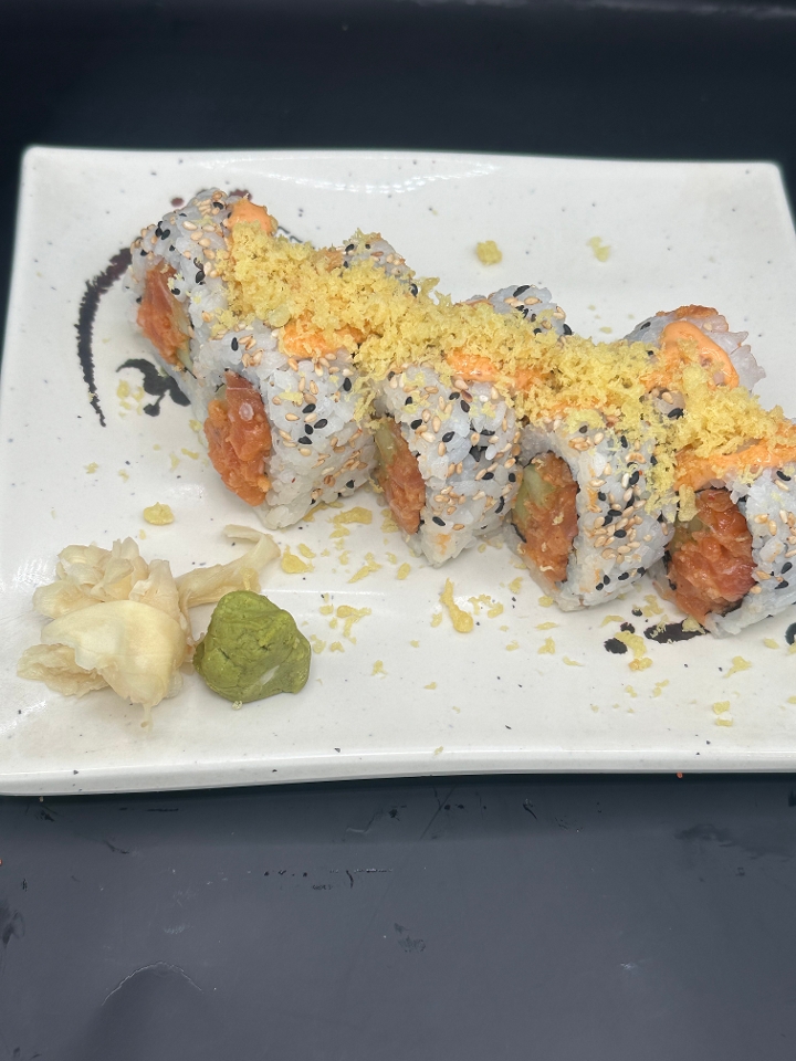 Spicy Salmon Roll.