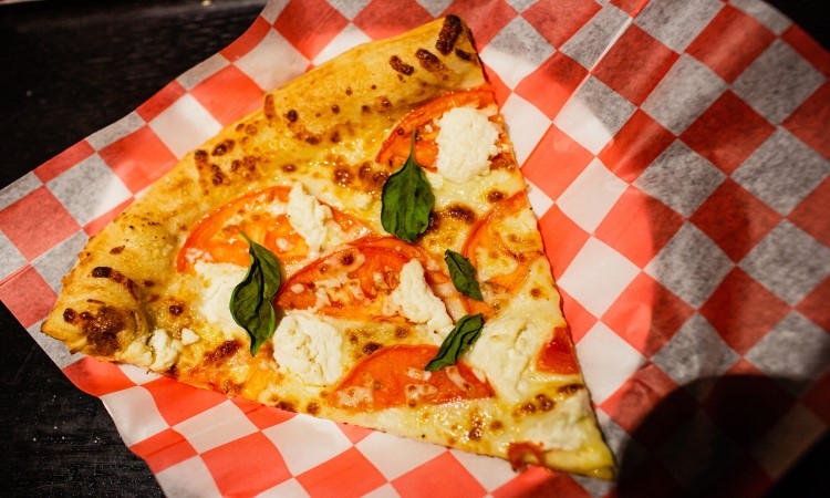 Small 10" Gluten Free Margarita Ricotta.