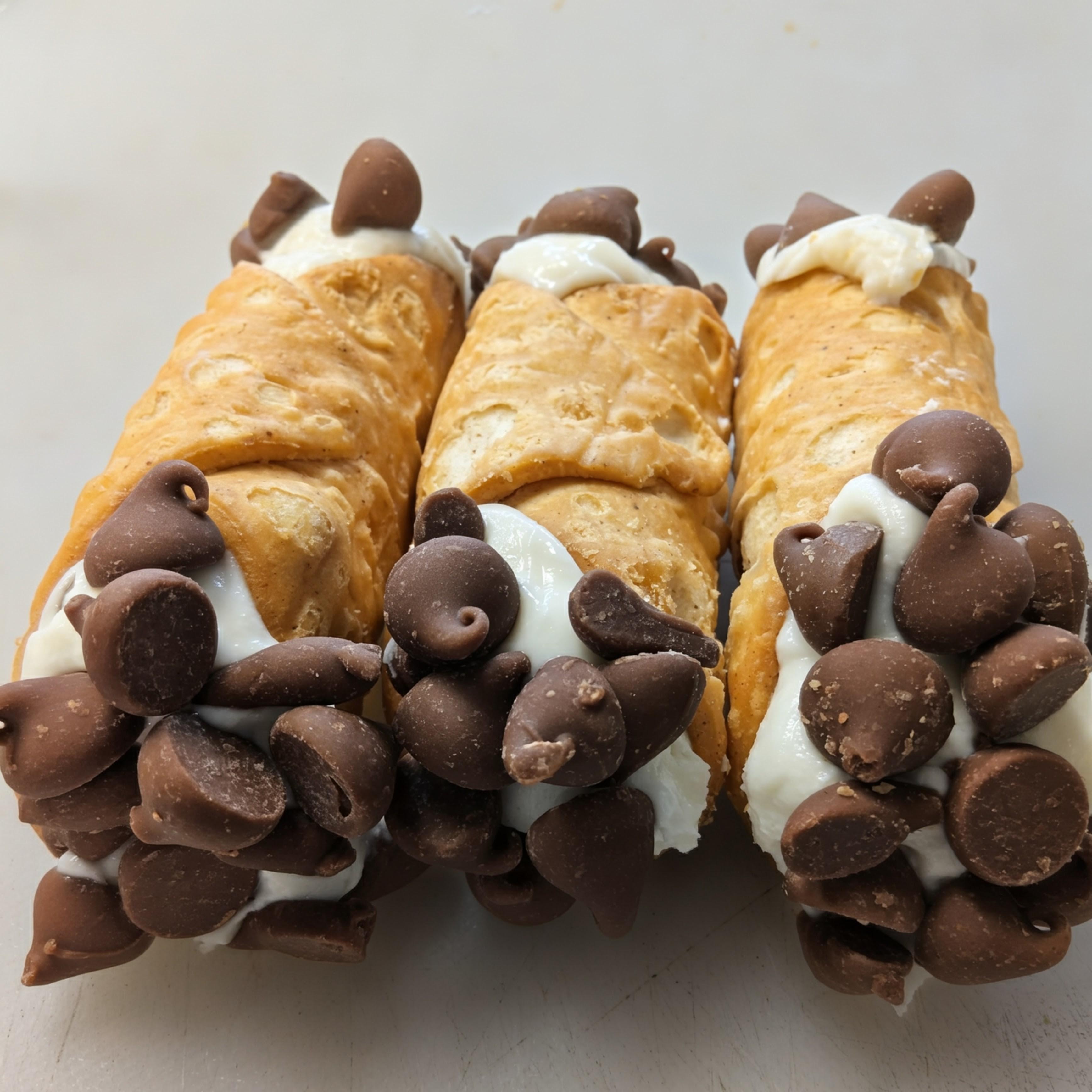 Mini Cannoli.