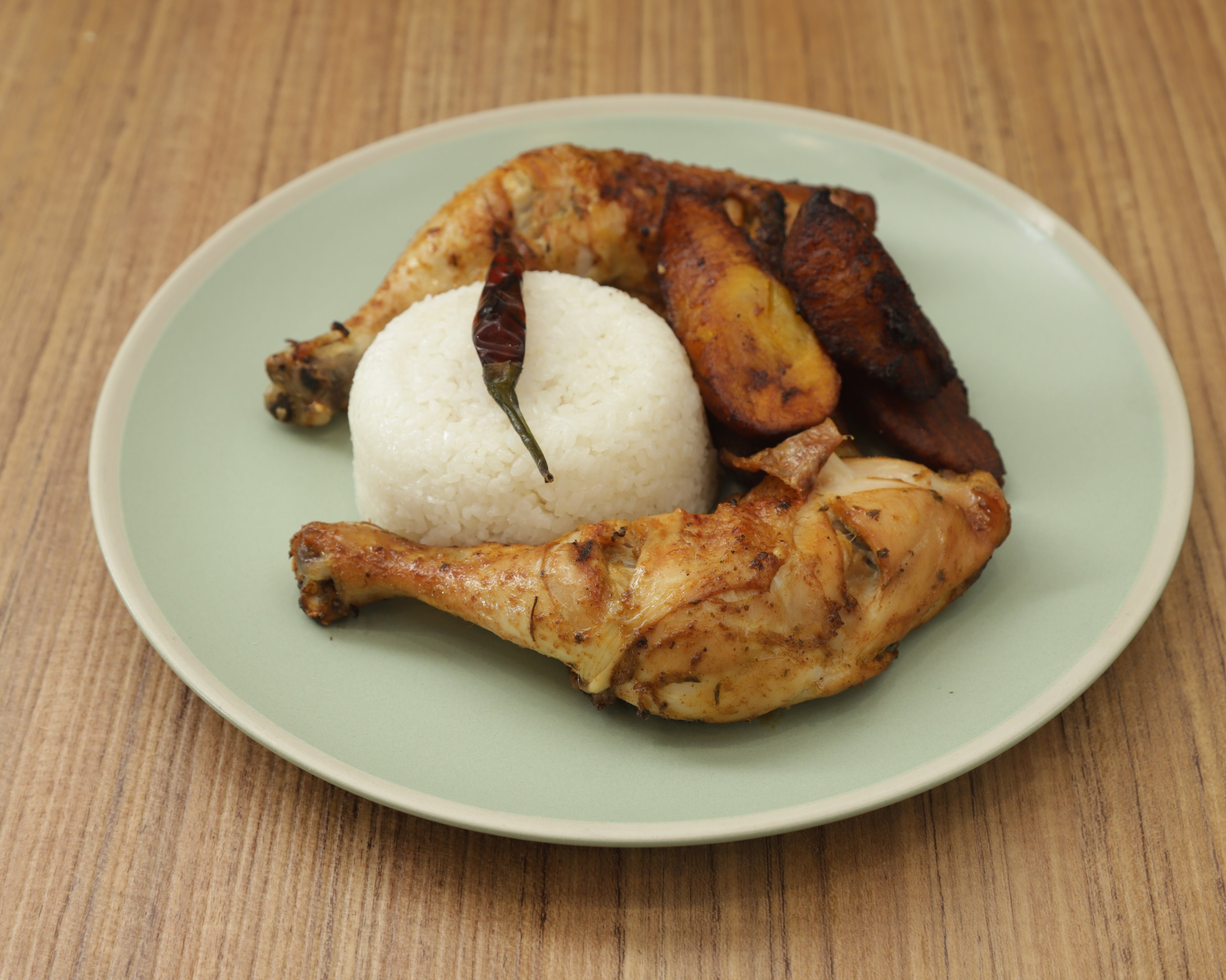 Yaya (2 Cuisses de poulet Braisées) 🍗