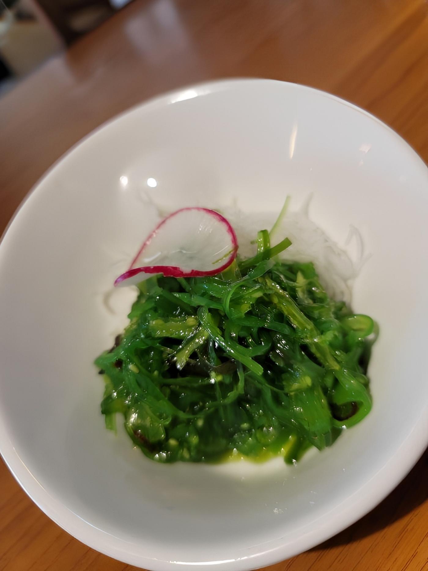 VG6-SEAWEED SALAD.