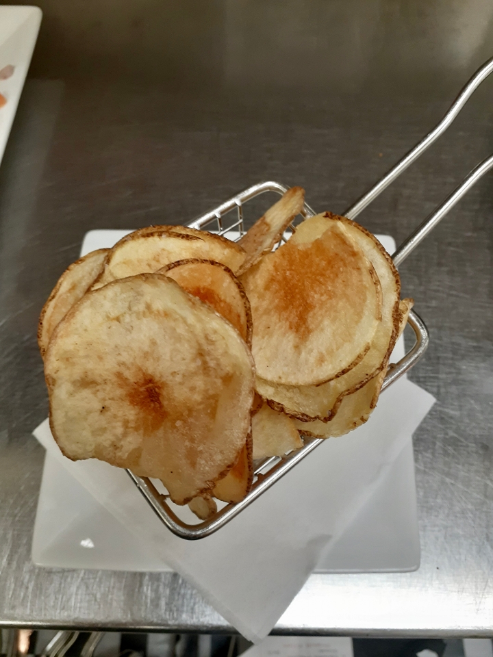 $ Side Homemade Potato Chips.