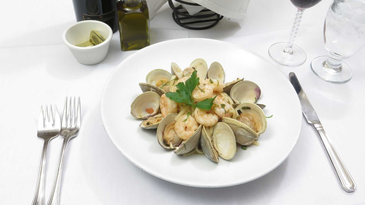 Clams & Shrimp, Scampi.