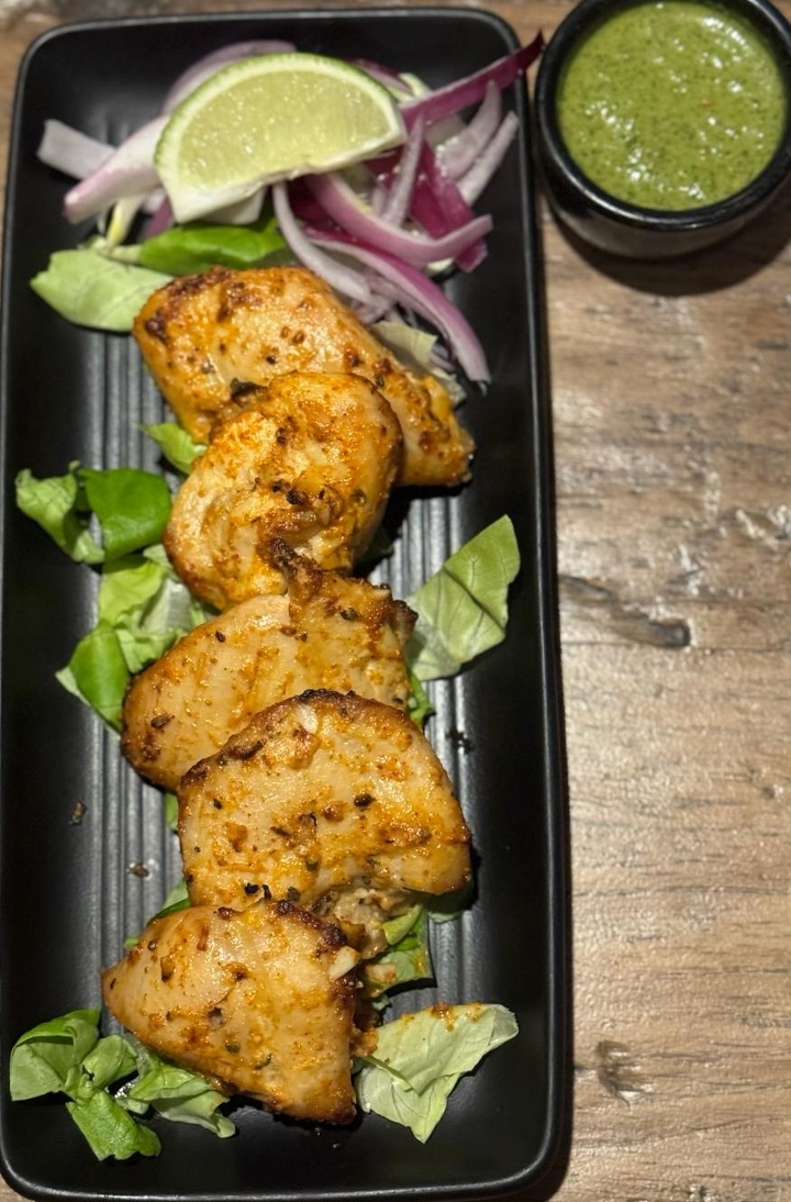 Malai Chicken Kebab (4 pcs).