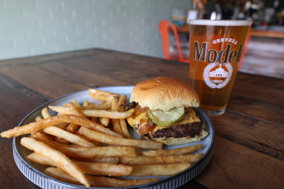Smashburger.