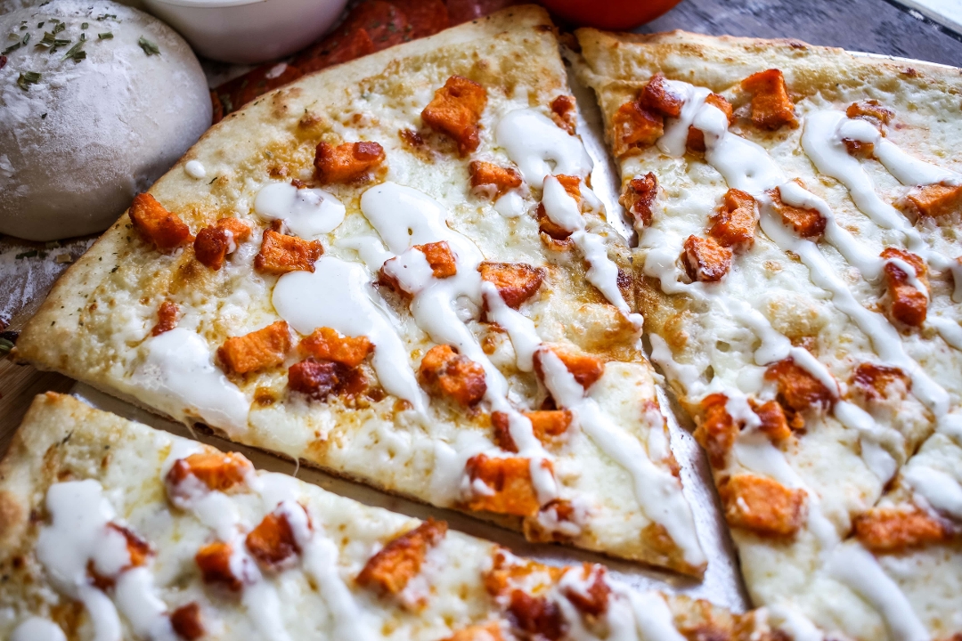 XL Buffalo Chicken Pizza.
