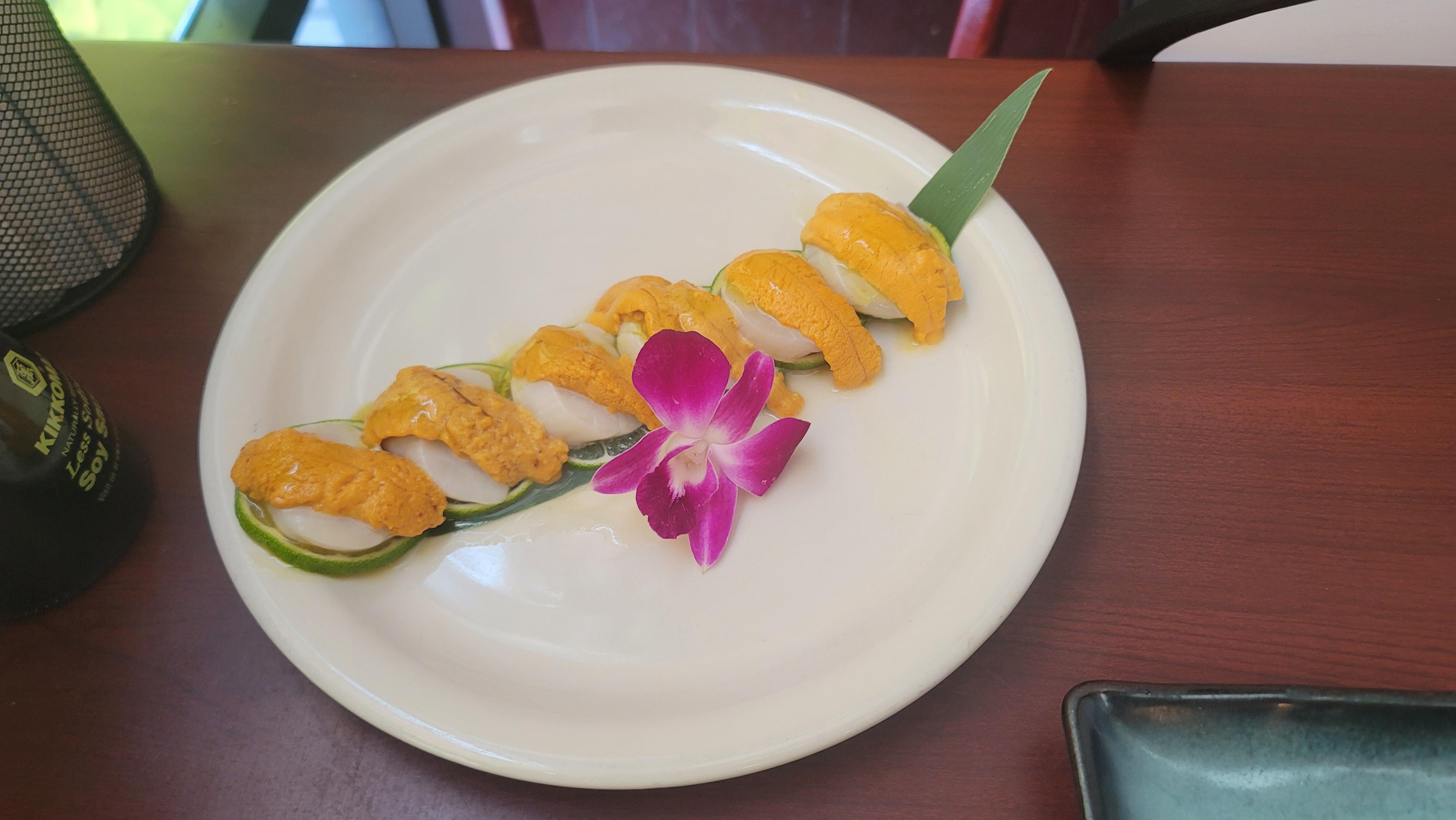 SA17-UNI SCALLOP CARPACCIO W/LIME.