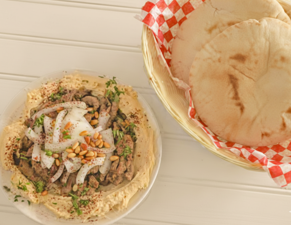25. Hummus Topped w/Beef Shawarma.