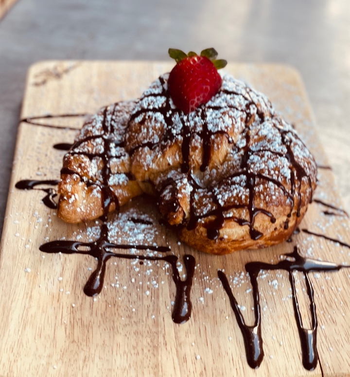 Big Nutella croissant.