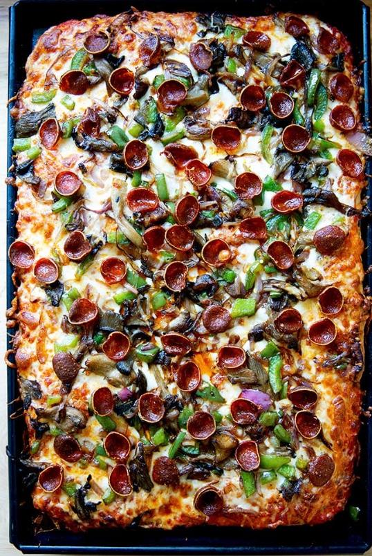 SPECIALTY SICILIAN SLICE.