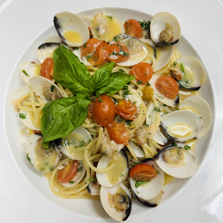 Linguine Alle Vongole.