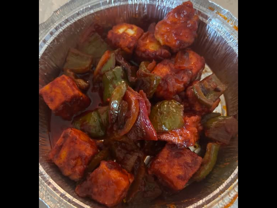 CHILLI PANEER*.
