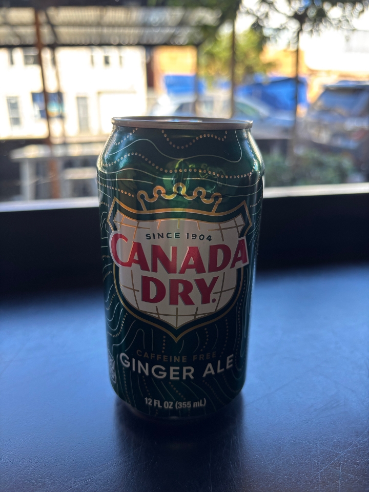 Canada Dry Ginger Ale.