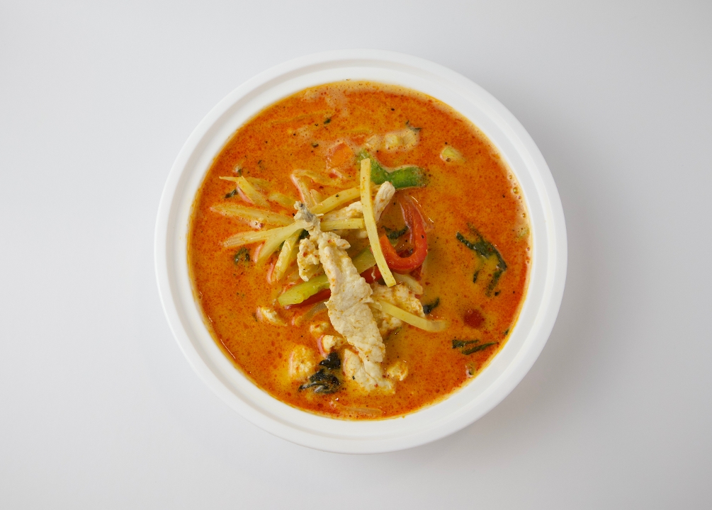Thai Red Curry (*spicy) (Gaeng Pad).