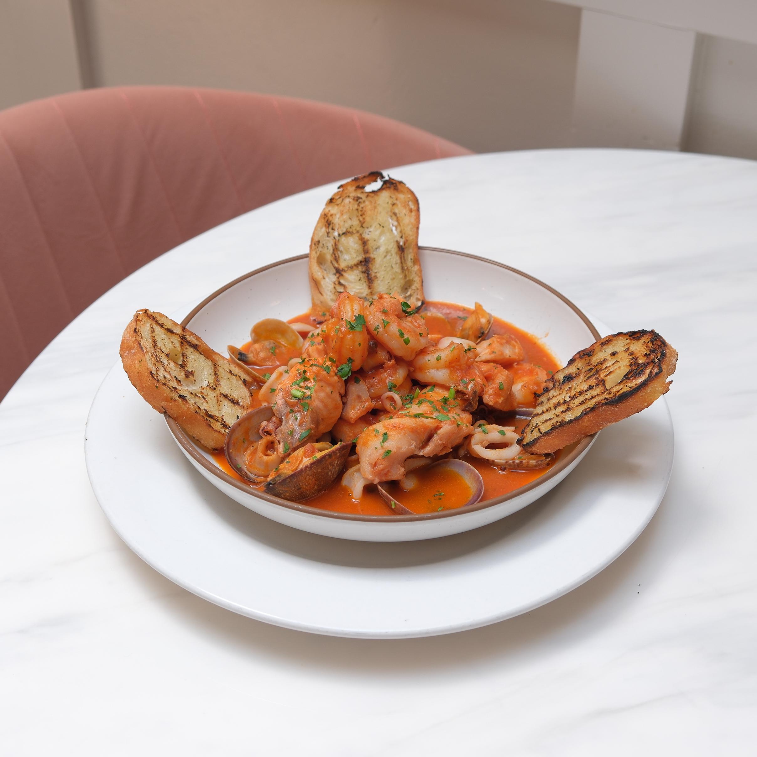 Zuppa De Pesce.