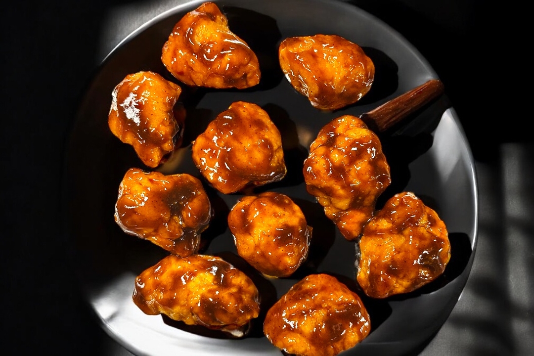 Boneless BBQ Halal Wings.