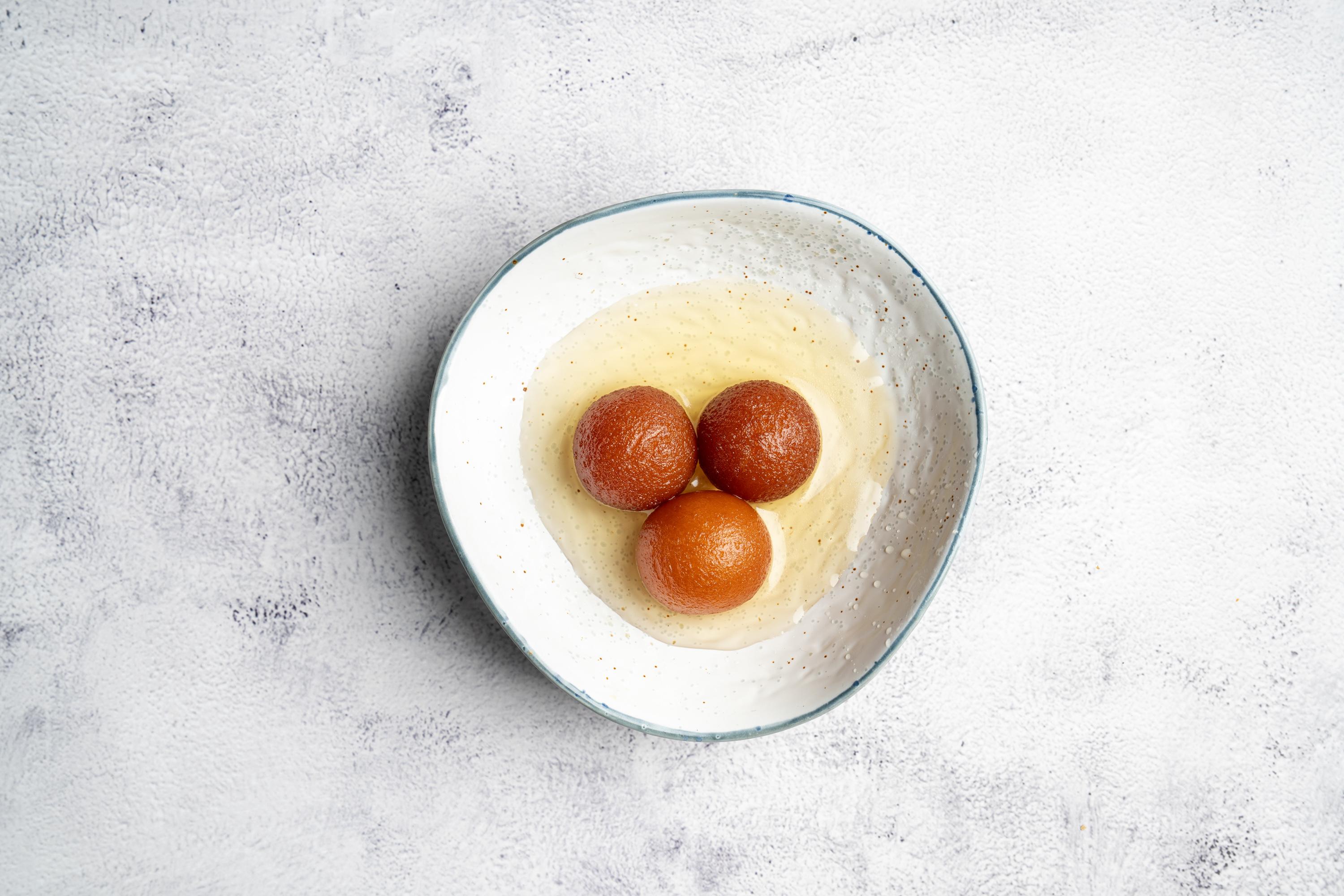 GULAB JAMUN.