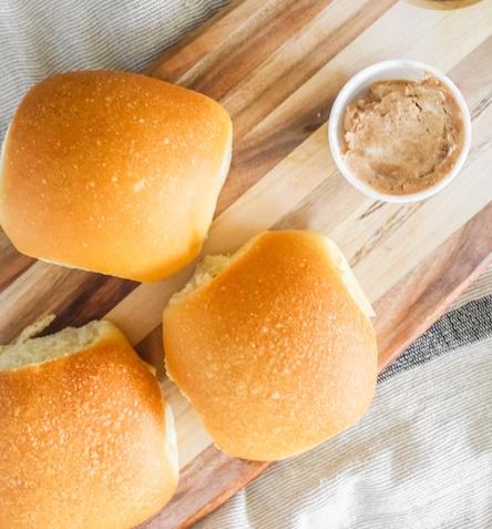6 Roll Basket w/ Cinnamon Butter.
