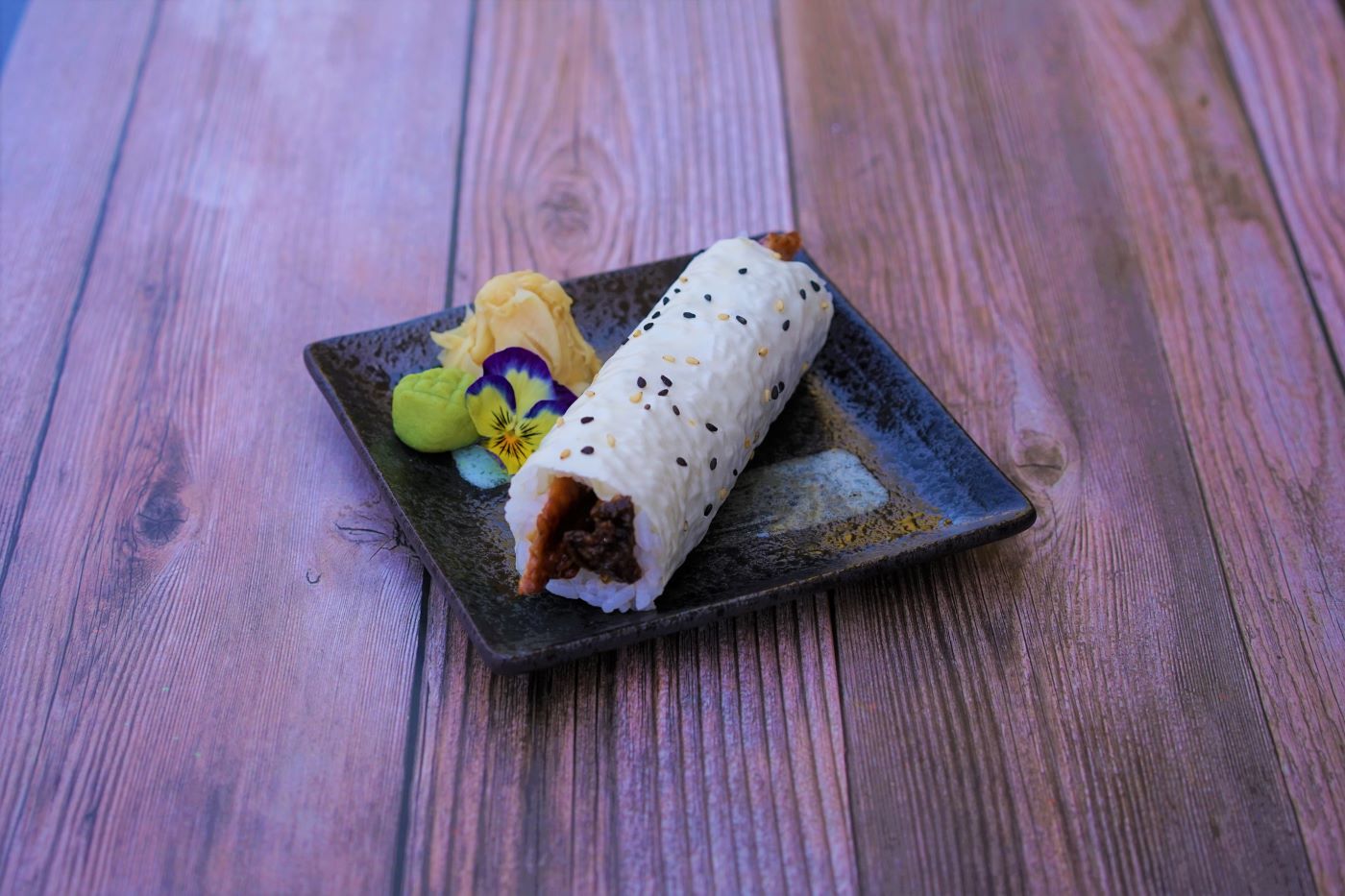 Eel Hand Roll.