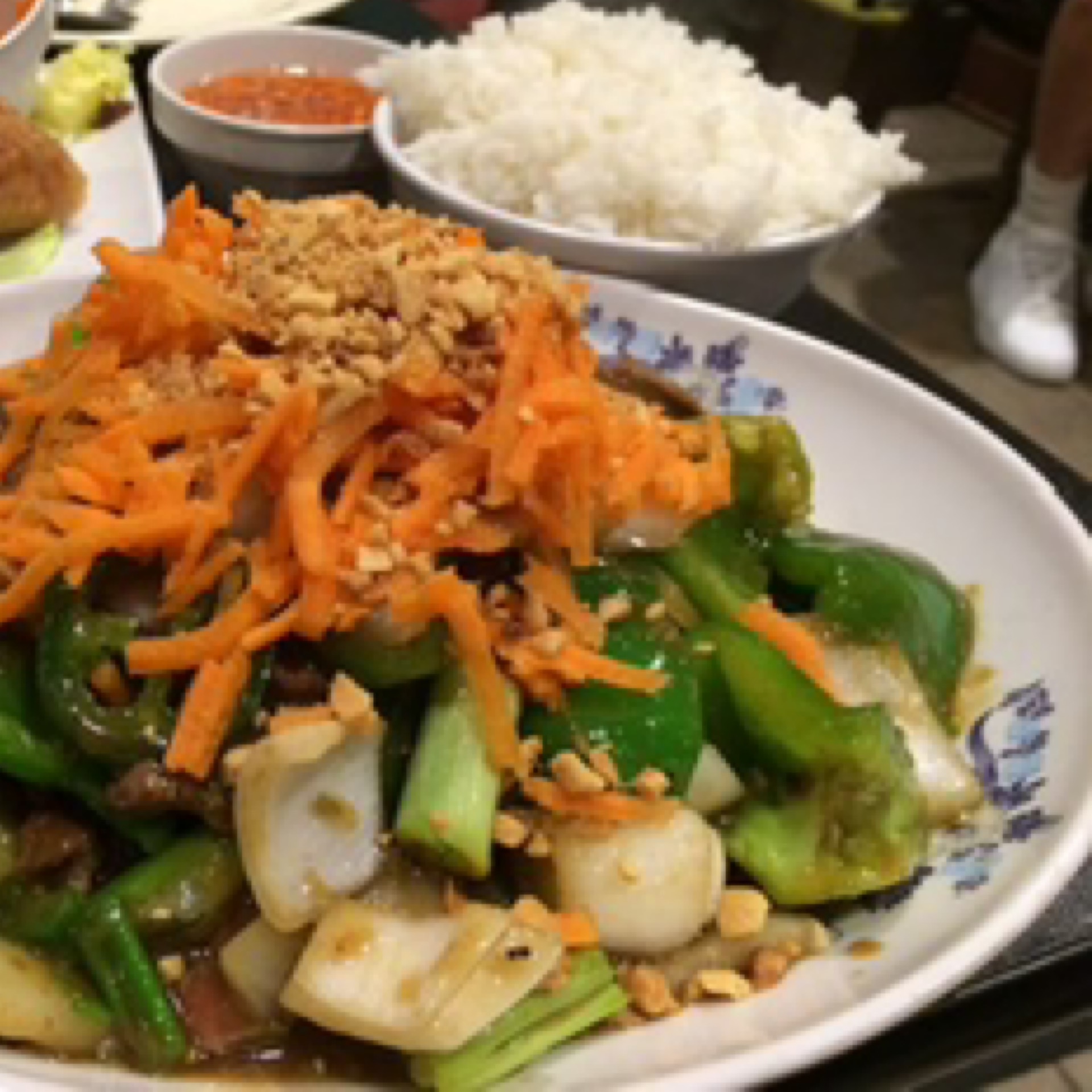 37. Beef with VN lemon grass - bò sả.