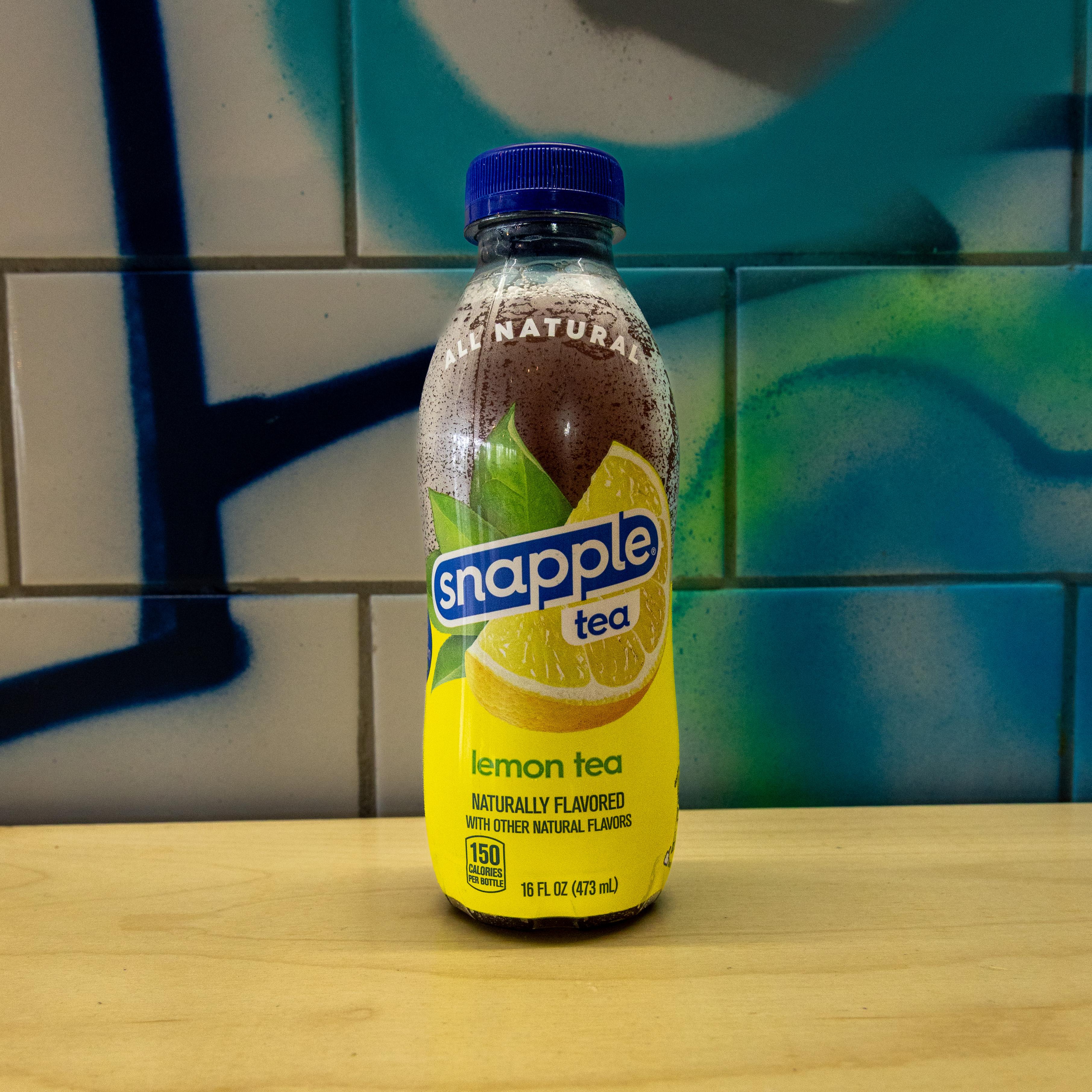 Snapple lemon tea.