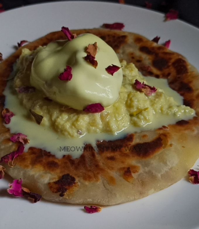 GULABI PARATHA.