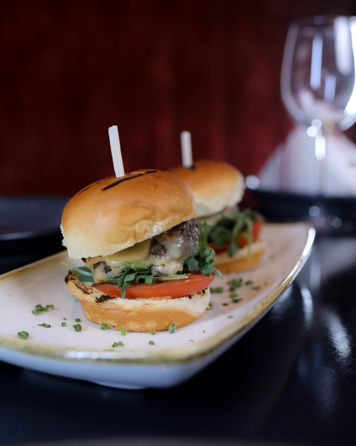 V14 Sliders.