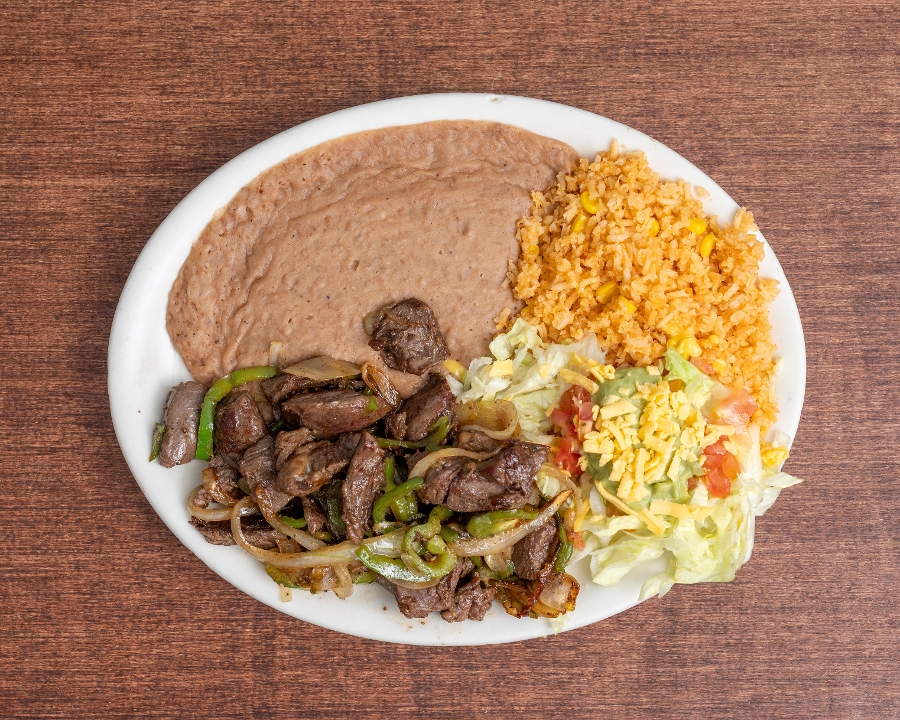 Beef fajita chalupa plate.