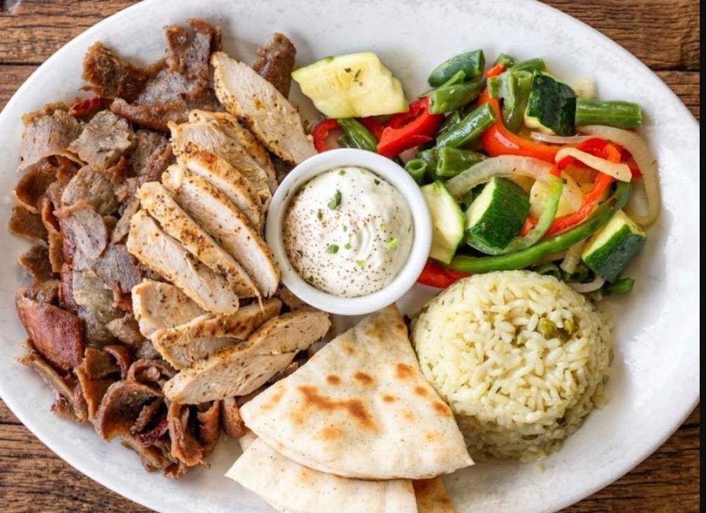 Taverna Platter- Chicken & Gyro.