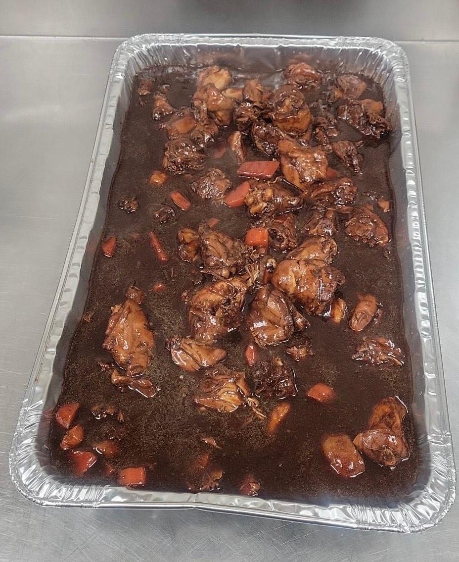 Brown Stew Chicken - Full Pan.