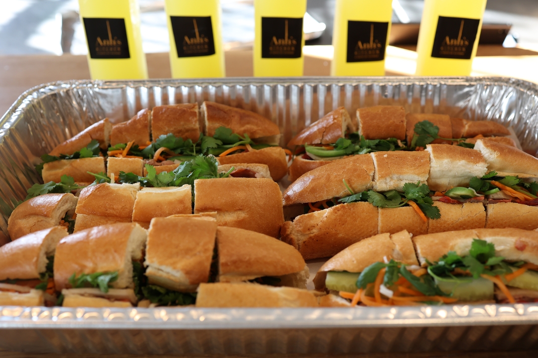 10 Special Banh Mi.